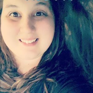 Meet your Posher, Marisa